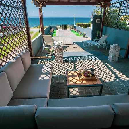 Seashell Luxury Apartment Nikíti Kültér fotó